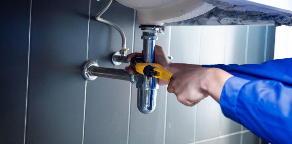 Plumbing Tips To Lower Your Water Bill